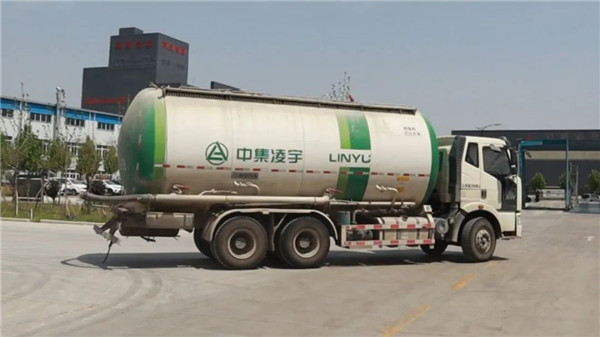 凌宇罐車(chē)