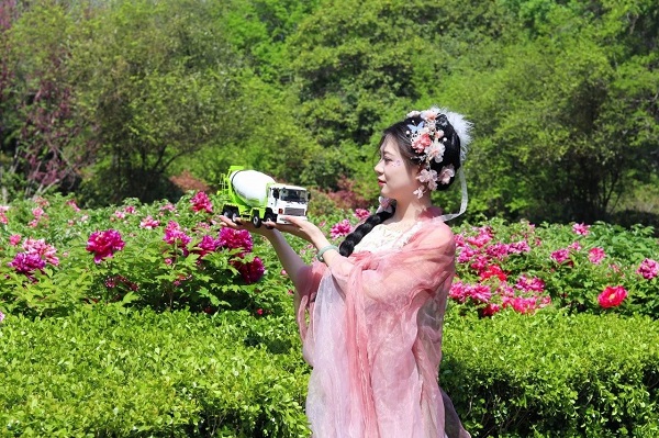 【公司新聞】美！太美了！快來欣賞凌宇“牡丹仙子”