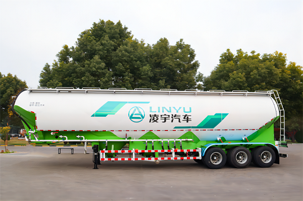 粉粒物料運輸車的特點詳解！