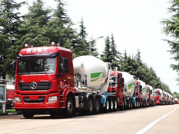 凌宇老客戶試水半掛攪拌車，10臺批量交付開華東先河！