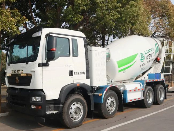 望“油”興嘆？別著急！凌宇電動攪拌車了解一下！