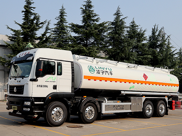 【2022“超虎想象”】凌宇全新液罐車，強(qiáng)勢(shì)來襲！