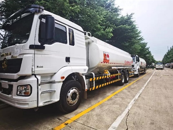 海外發(fā)車！中集凌宇實(shí)力交付，“量身定制”贏得市場(chǎng)贊譽(yù)！