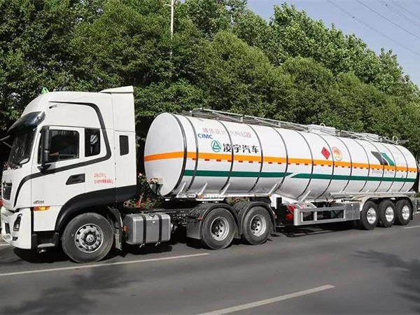 致富者聯(lián)盟大集結，安全性、輕量化！